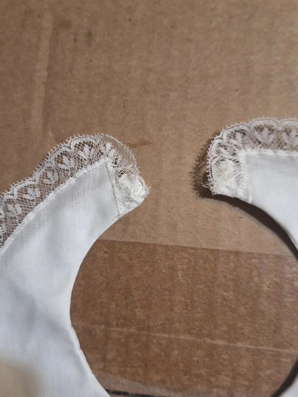 White bib